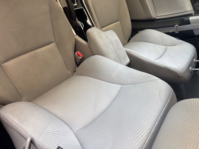 Used 2017 Honda Accord LX image 6