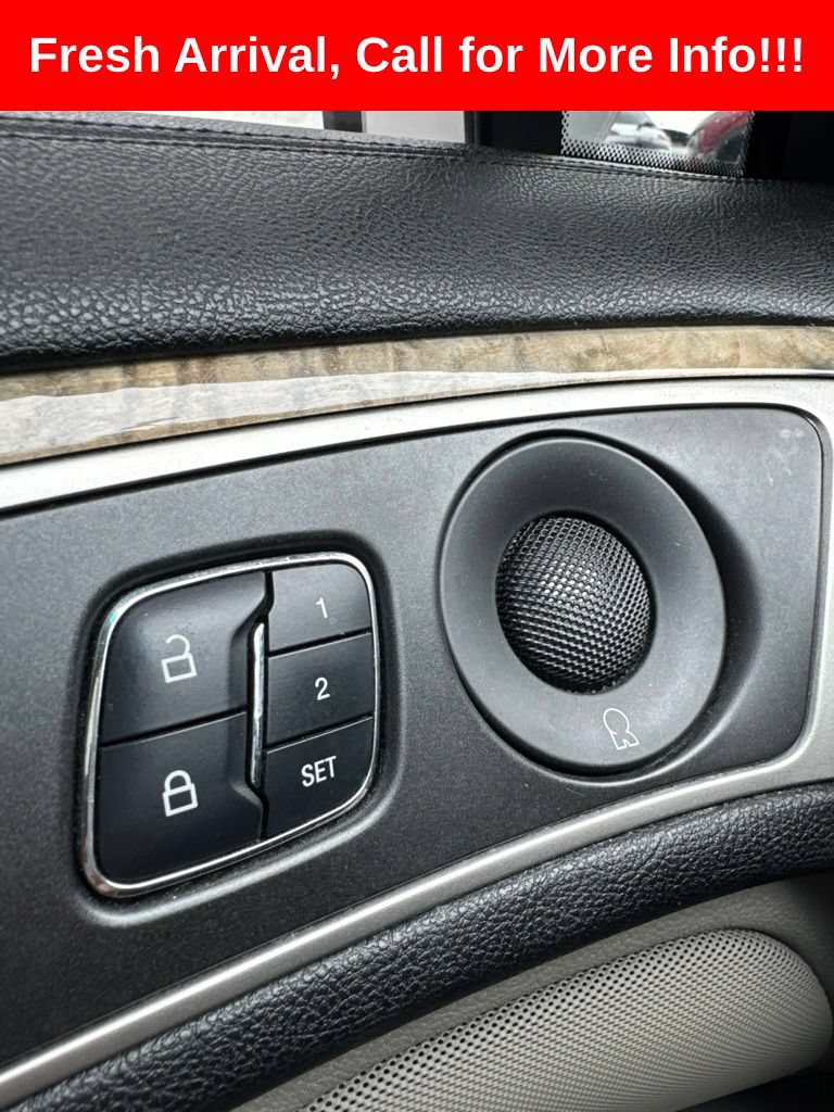 Used 2017 Lincoln MKZ Reserve w/ Technology Package FWD image 19