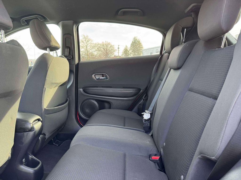 Used 2022 Honda HR-V Sport image 11