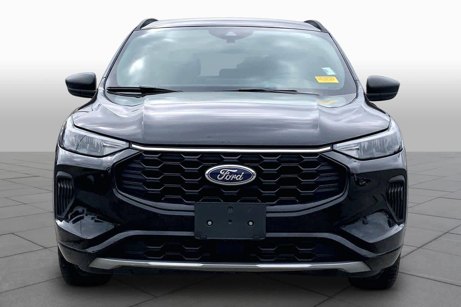 Certified 2023 Ford Escape ST-Line w/ Tech Pack #1 FWD image 4