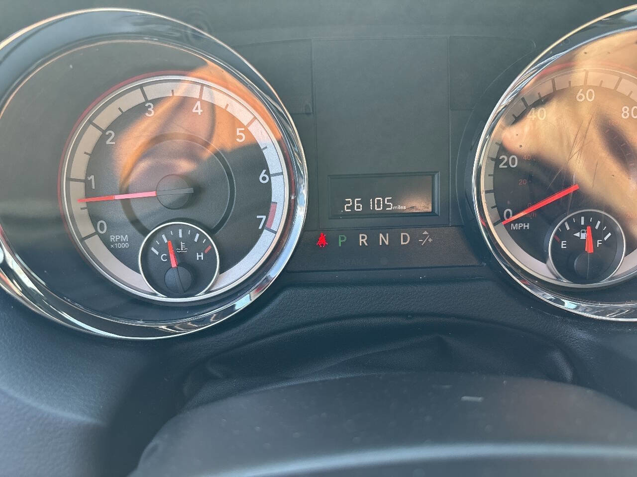 Used 2015 Dodge Grand Caravan SXT FWD image 25