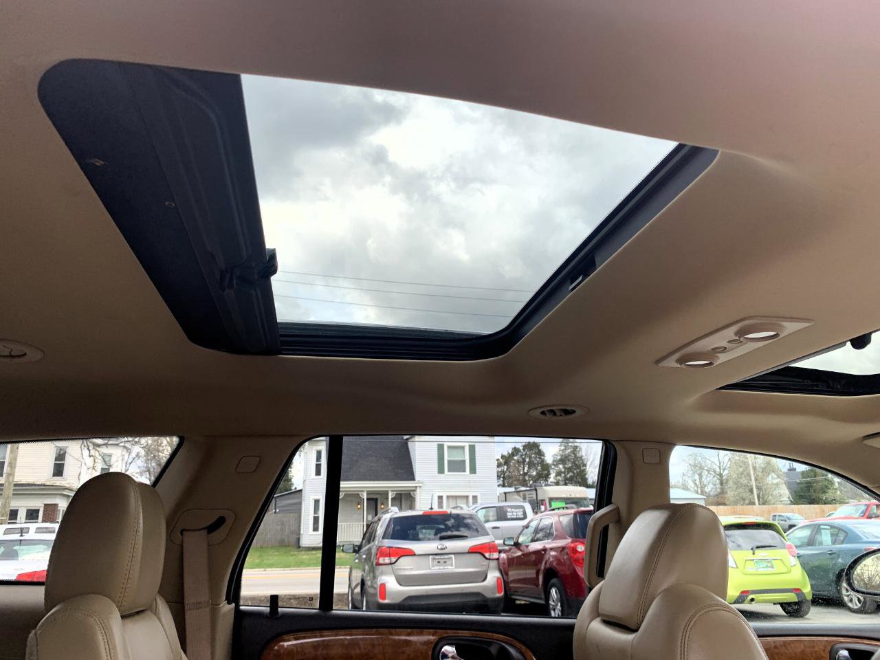 Used 2012 Buick Enclave Premium FWD image 43