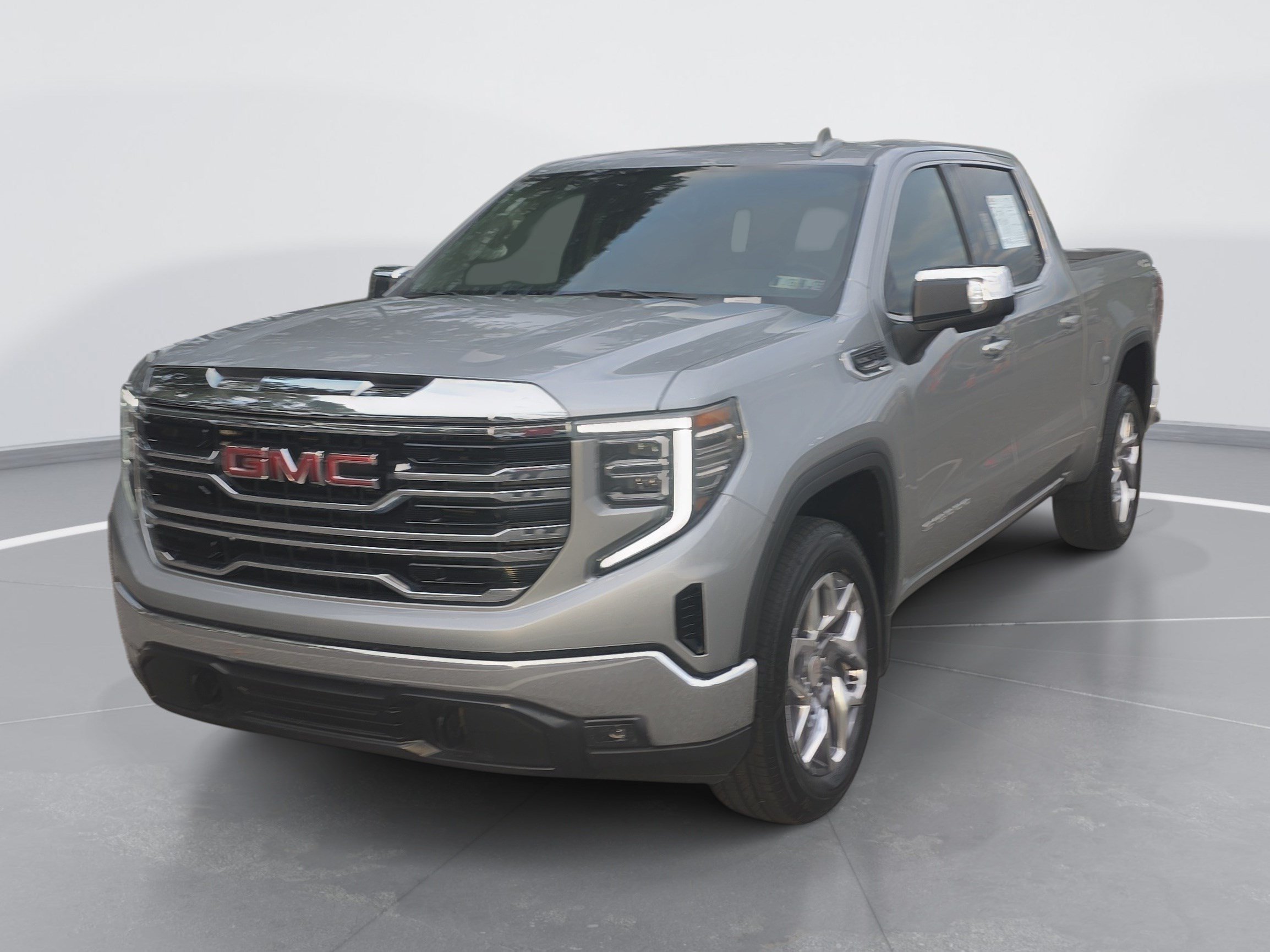 Used 2025 GMC Sierra 1500 SLT AWD/4WD image 7