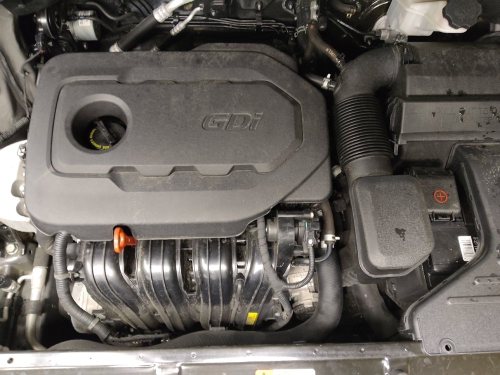 Used 2018 Hyundai Santa Fe Sport w/ 2.4L Value Package 02 image 30