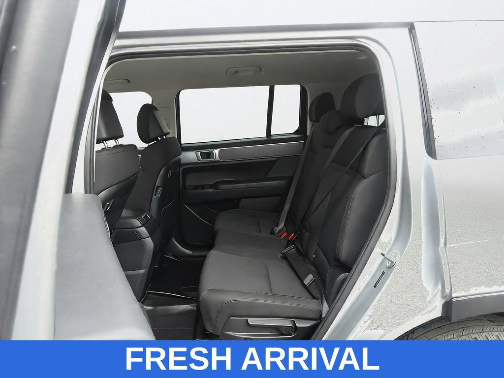 Used 2024 Hyundai Santa Fe SE FWD image 32