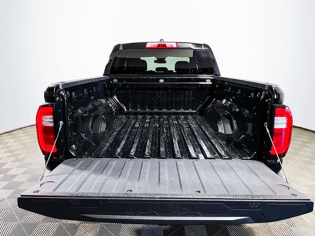 Used 2024 GMC Canyon Elevation w/ Trailering Package image 22