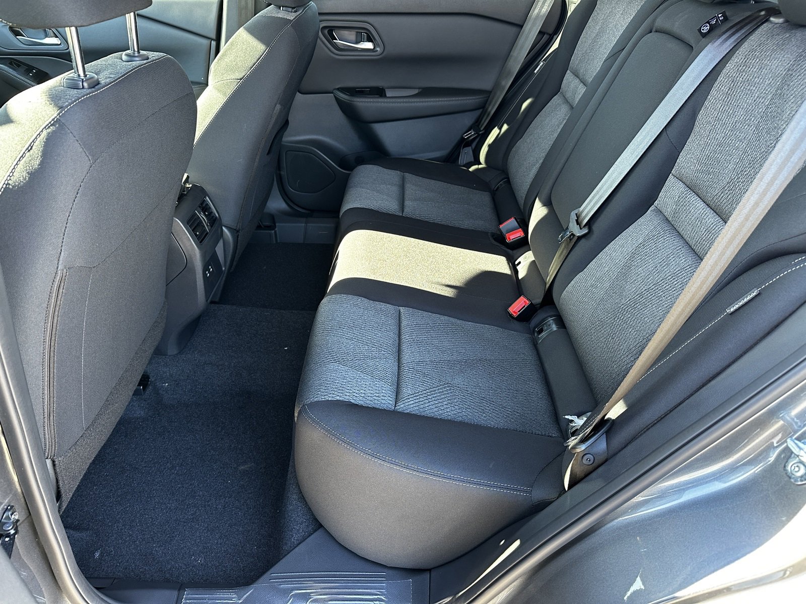 New 2026 Nissan Rogue SV image 21