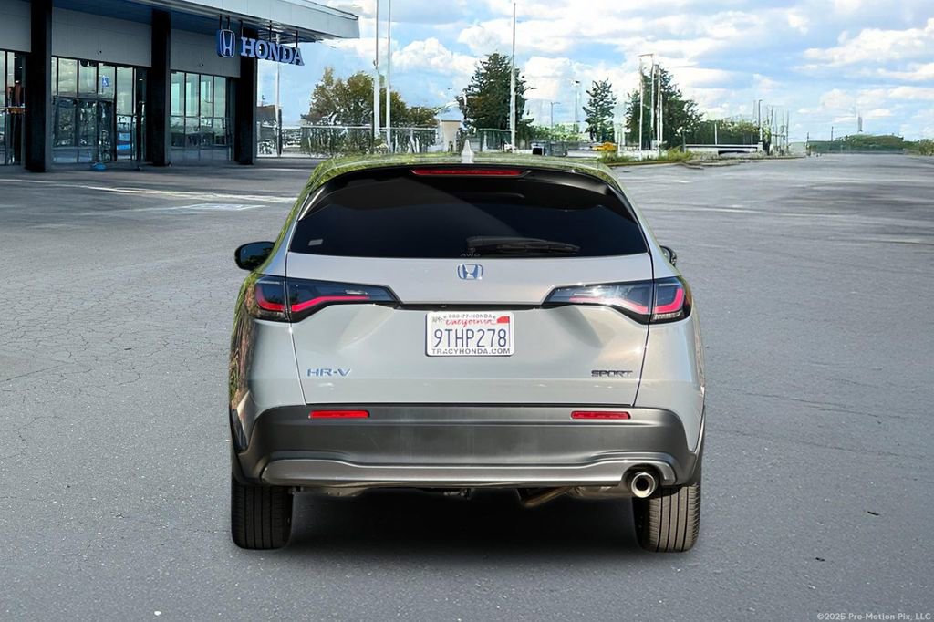 Certified 2025 Honda HR-V Sport image 8