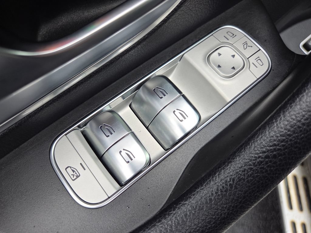 Used 2021 Mercedes-Benz GLE 350 4MATIC image 38