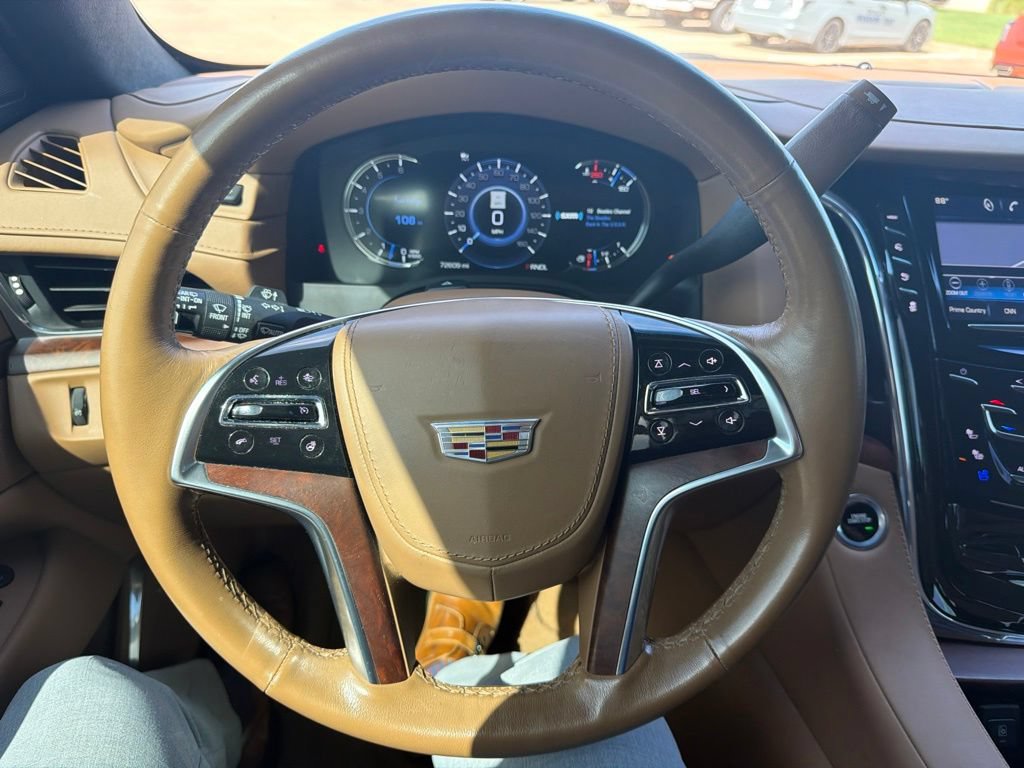 Used 2017 Cadillac Escalade Platinum AWD/4WD image 13