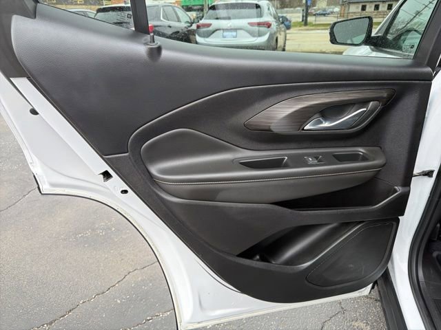 Certified 2022 GMC Terrain SLT w/ Elevation Edition image 13