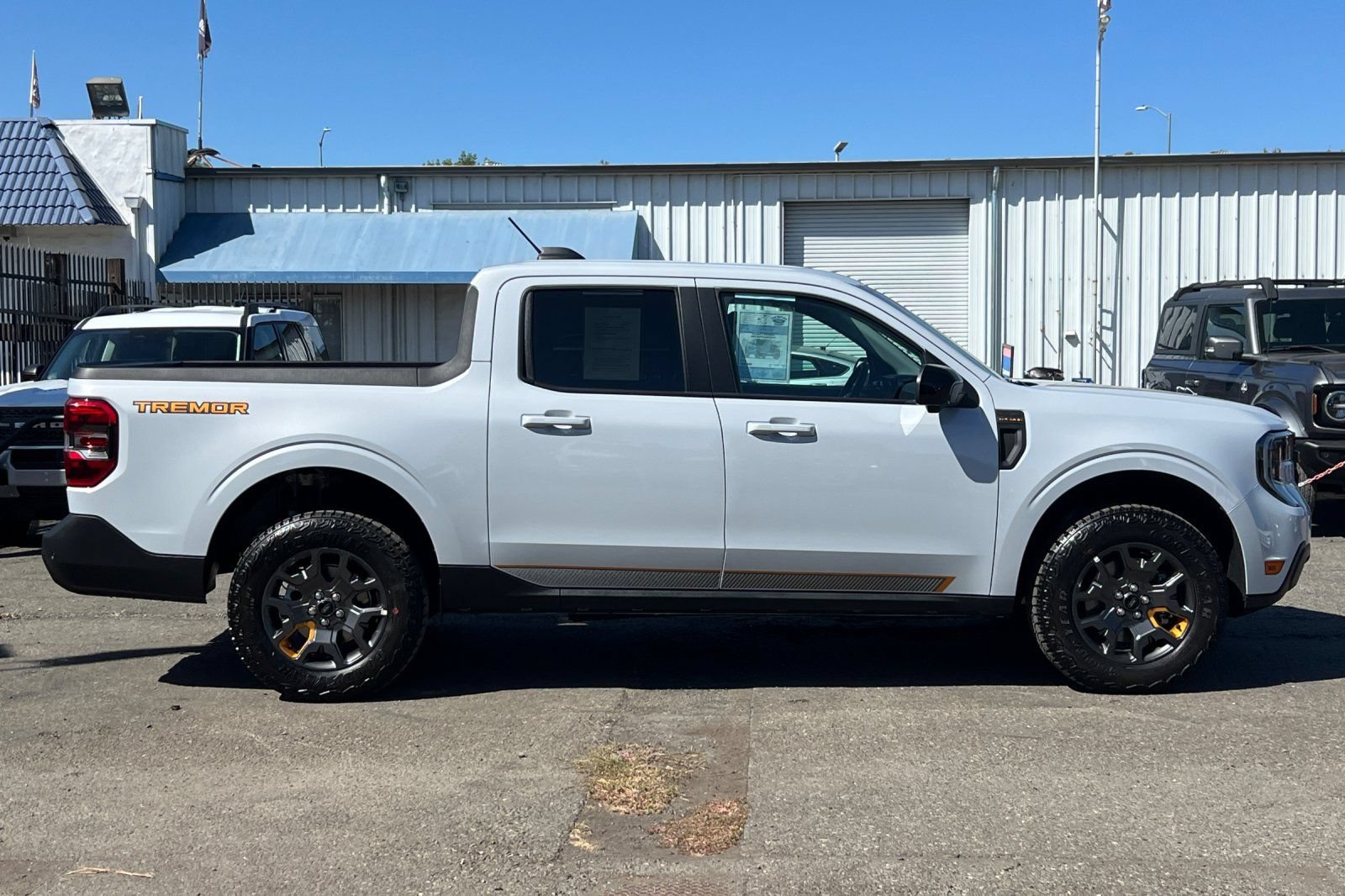 Used 2026 Ford Maverick Tremor AWD/4WD image 3