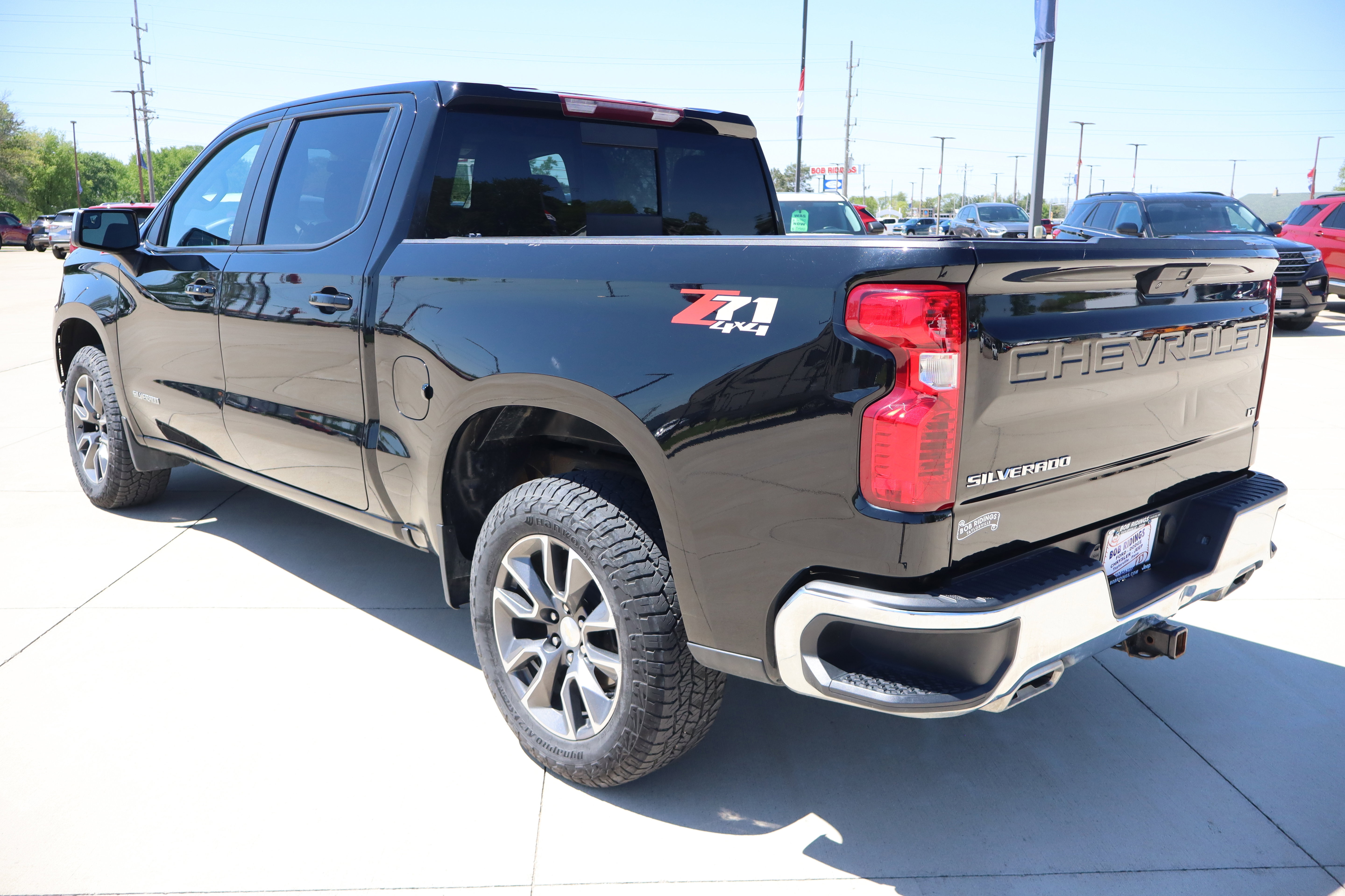 Used 2022 Chevrolet Silverado 1500 LT w/ All Star Edition Plus AWD/4WD image 8