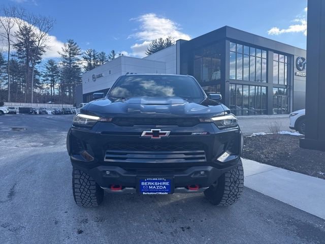 Used 2025 Chevrolet Colorado ZR2 w/ Technology Package image 2