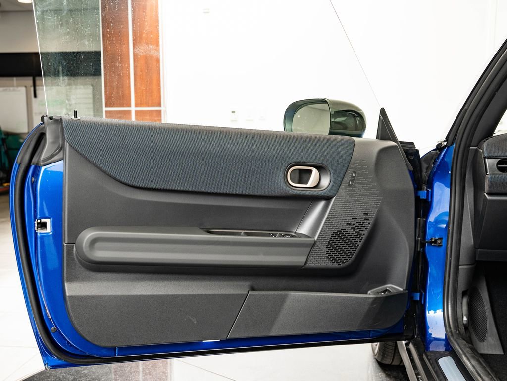 New 2026 MINI Cooper 2-Door Hardtop FWD image 24