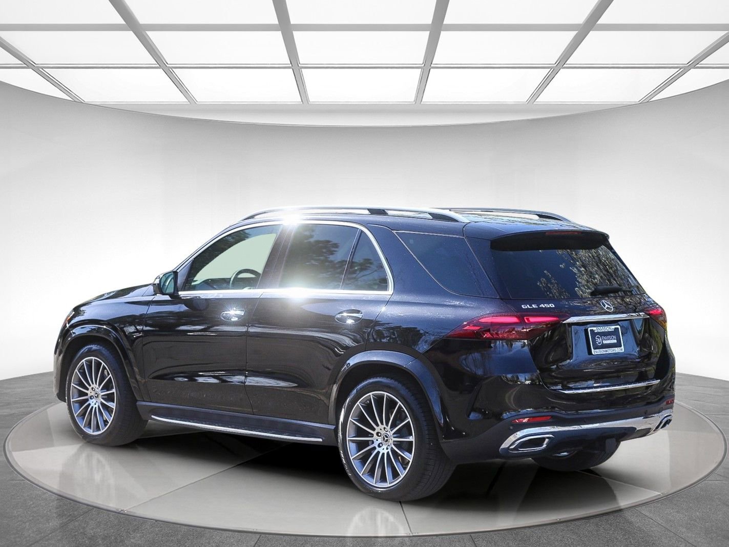 Certified 2024 Mercedes-Benz GLE 450 4MATIC image 2