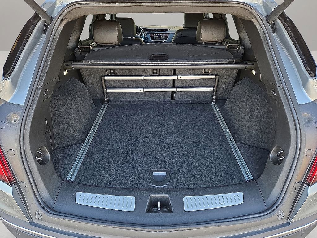 Used 2024 Cadillac XT5 Premium Luxury image 15