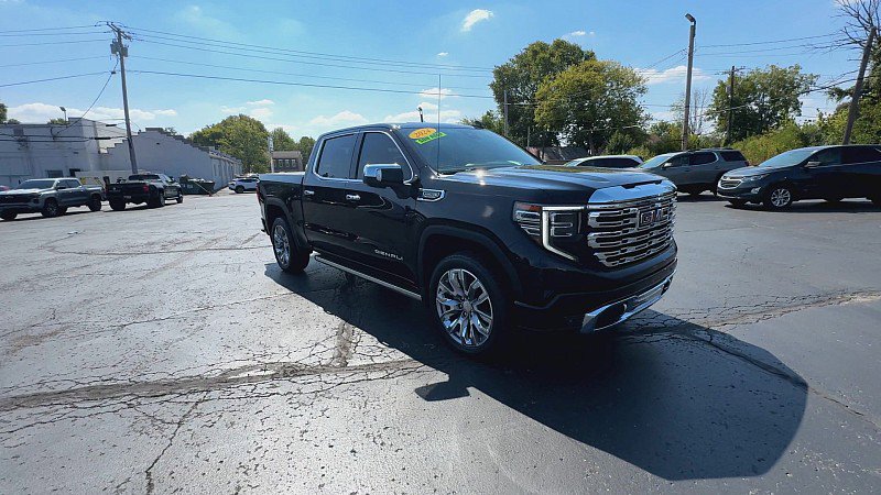 Used 2024 GMC Sierra 1500 Denali image 2