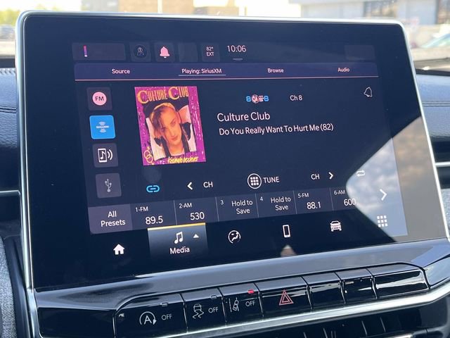 Used 2024 Jeep Compass Latitude image 33