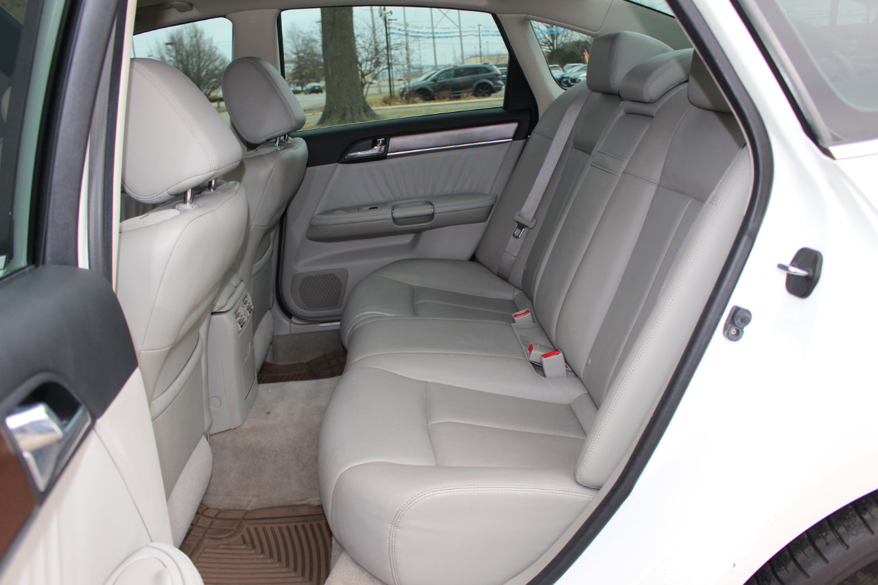 Used 2008 INFINITI M35 x w/ Technology Pkg image 36