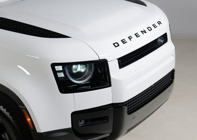 New 2026 Land Rover Defender 110 S image 29