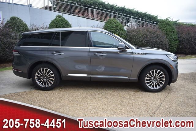 Used 2022 Lincoln Aviator Reserve image 14