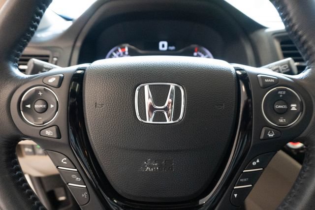 Used 2018 Honda Pilot Elite image 25
