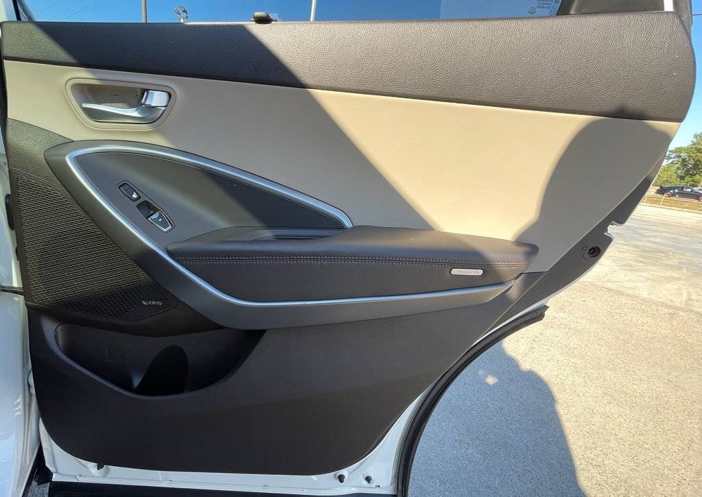 Used 2019 Hyundai Santa Fe XL FWD image 40