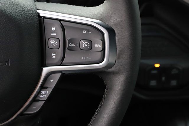 New 2026 RAM 2500 Big Horn AWD/4WD image 25
