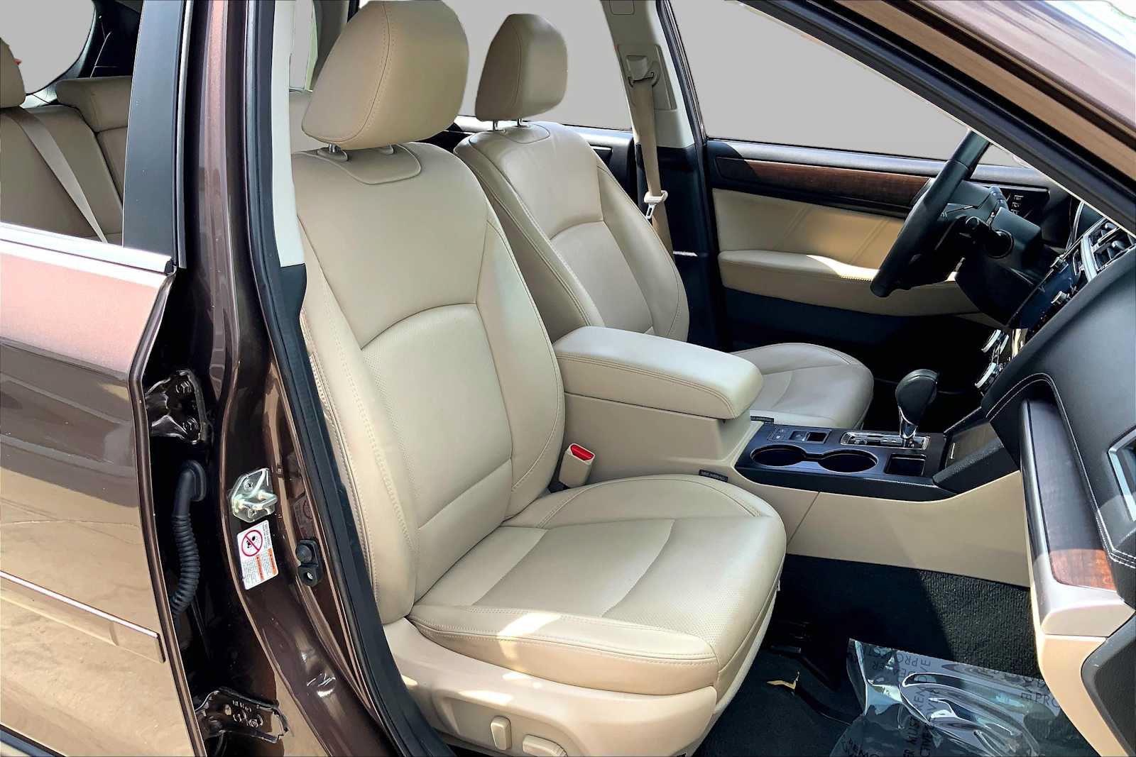 Used 2019 Subaru Outback 2.5i Limited AWD/4WD image 8