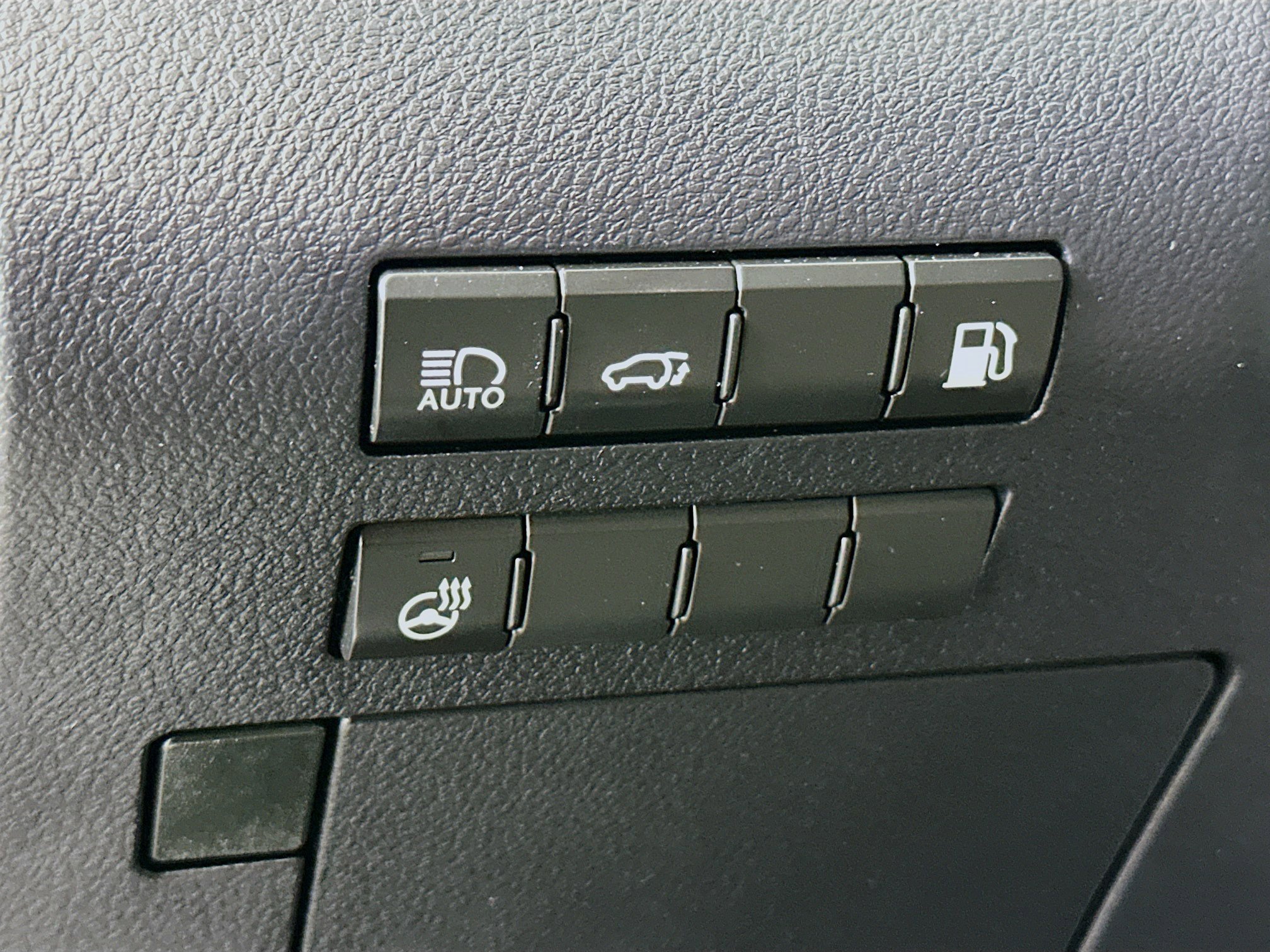 Used 2017 Lexus RX 450h AWD image 17