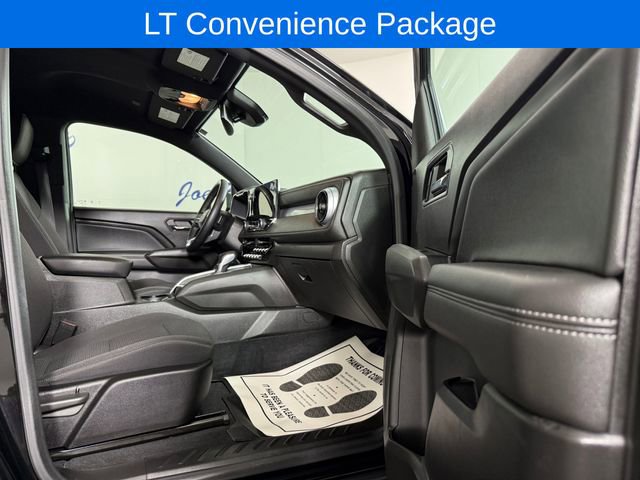 Used 2023 Chevrolet Colorado LT w/ LT Convenience Package II image 16