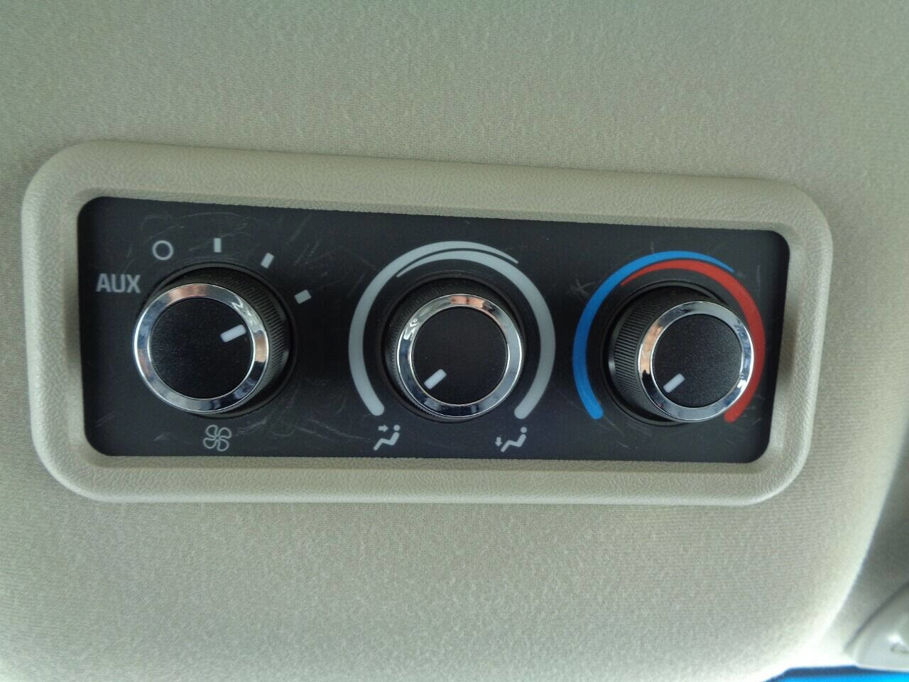 Used 2014 Chevrolet Express 1500 LT w/ LT Preferred Equipment Group image 41