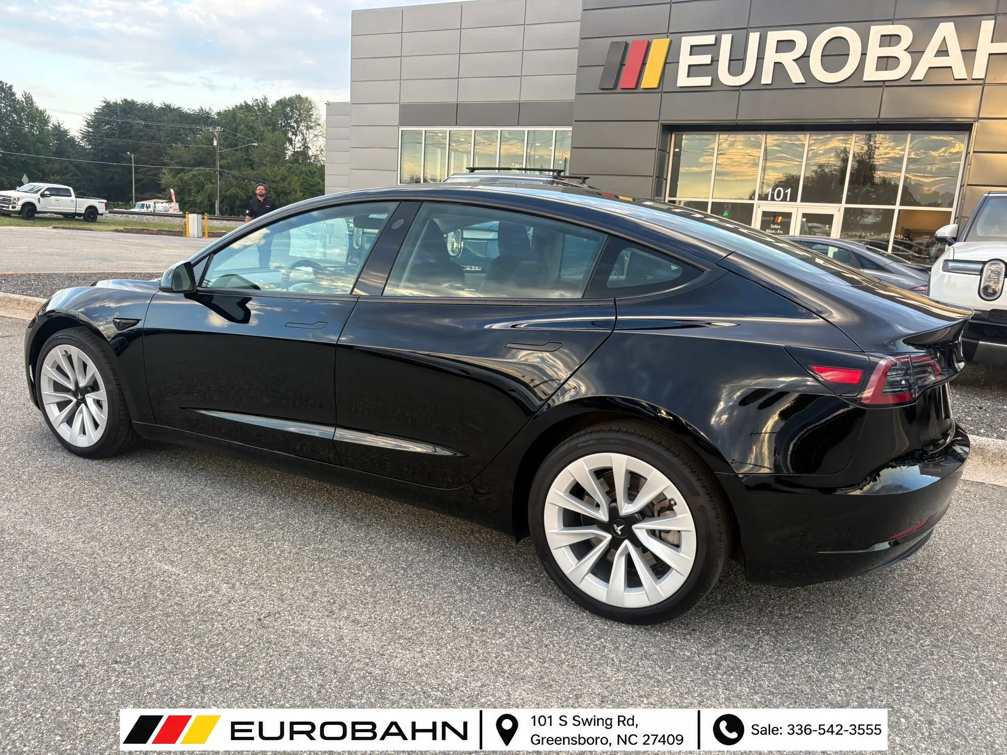Used 2023 Tesla Model 3 Standard Range RWD image 28