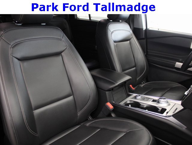 Used 2022 Ford Explorer XLT w/ Equipment Group 202A image 22