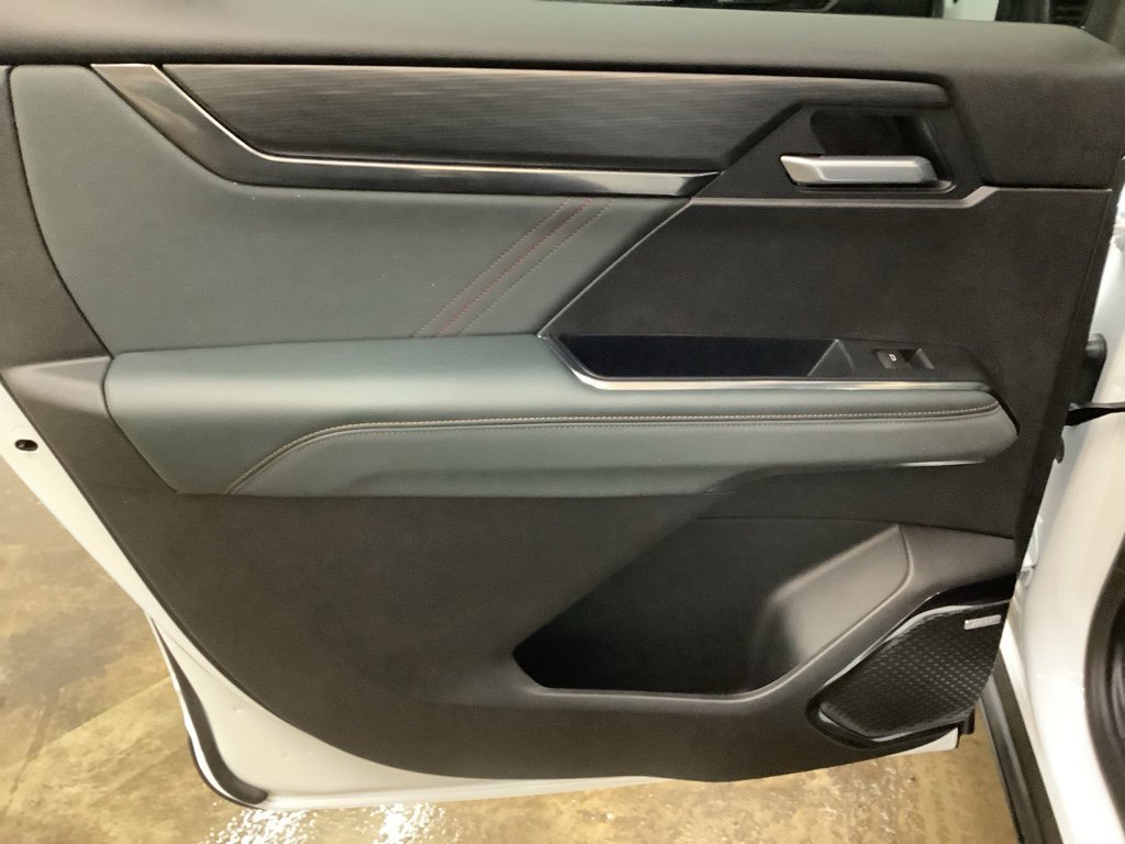 New 2026 GMC Acadia AT4 w/ Super Cruise Package image 26