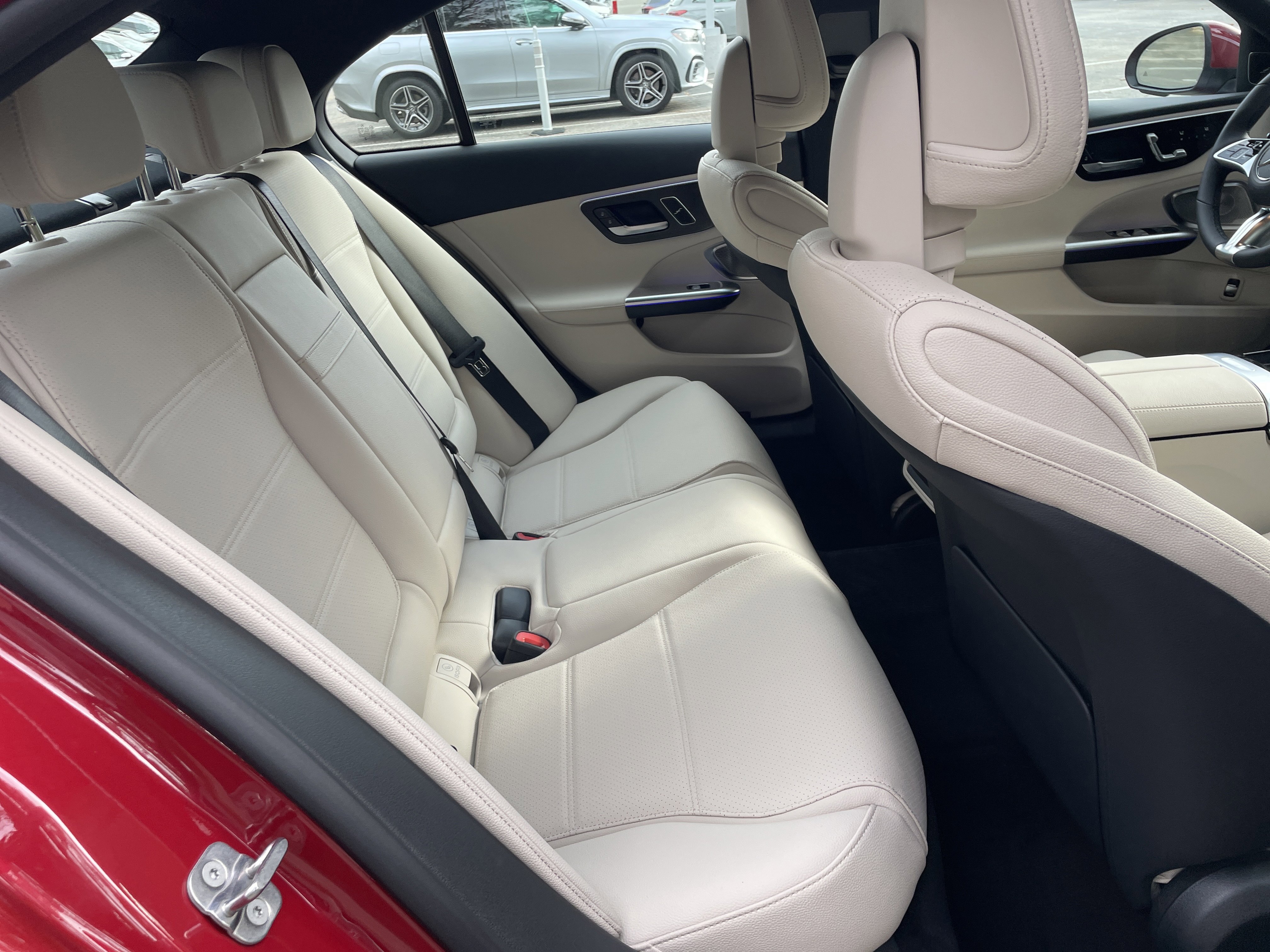 New 2026 Mercedes-Benz C 300 4MATIC Sedan image 40