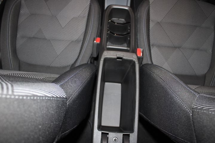 New 2027 Chevrolet Bolt LT w/ Comfort Package FWD image 30