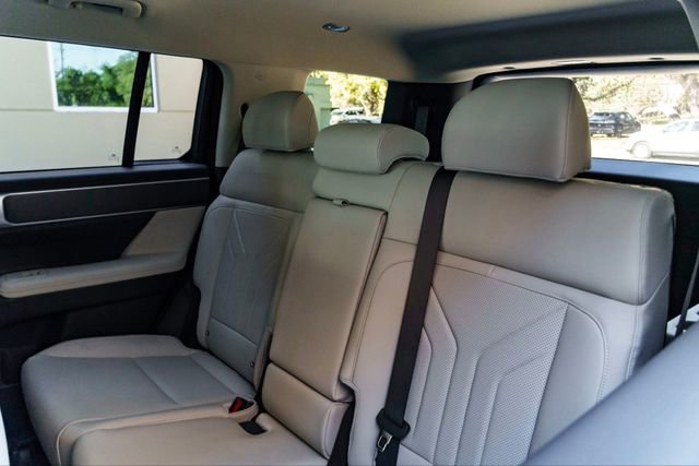 New 2025 Hyundai Santa Fe SEL image 21