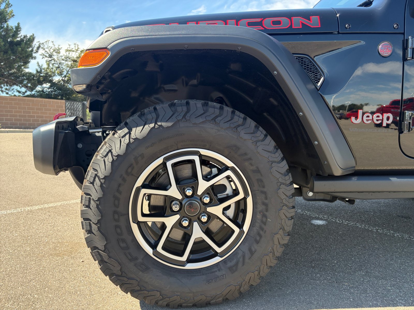 New 2025 Jeep Wrangler Rubicon w/ Convenience Group AWD/4WD image 11
