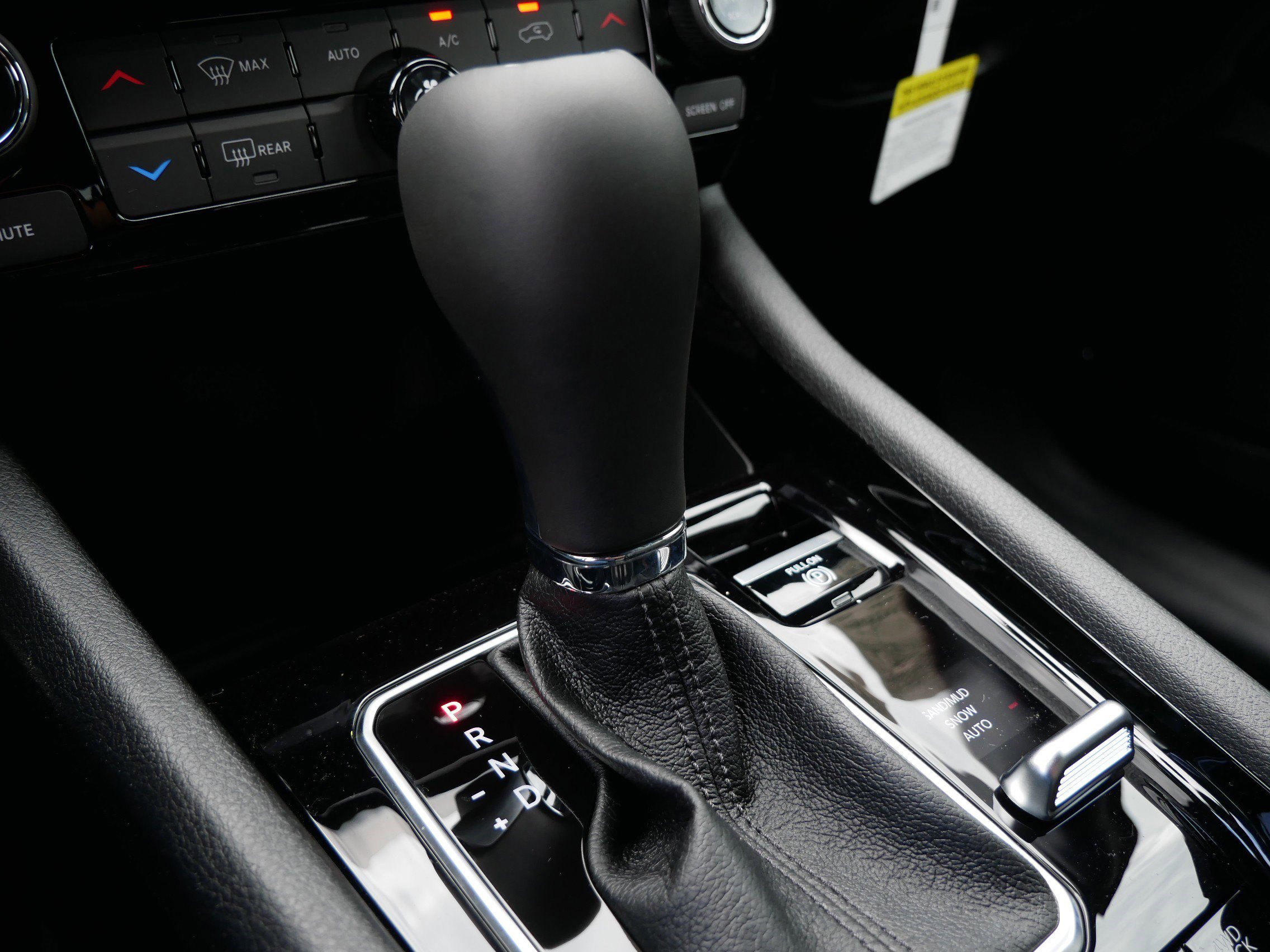 New 2026 Jeep Compass Latitude image 19