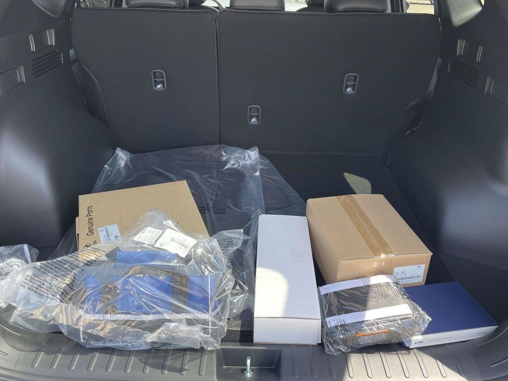 New 2026 Hyundai Tucson SEL Plus w/ Tow & Go Package FWD image 11