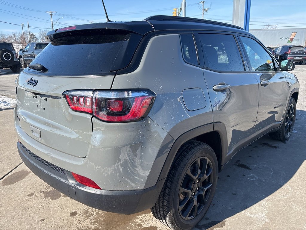 Used 2023 Jeep Compass Altitude w/ Convenience Group image 6