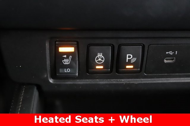 Used 2022 Nissan Frontier PRO-4X w/ Pro-4X Premium Package image 4