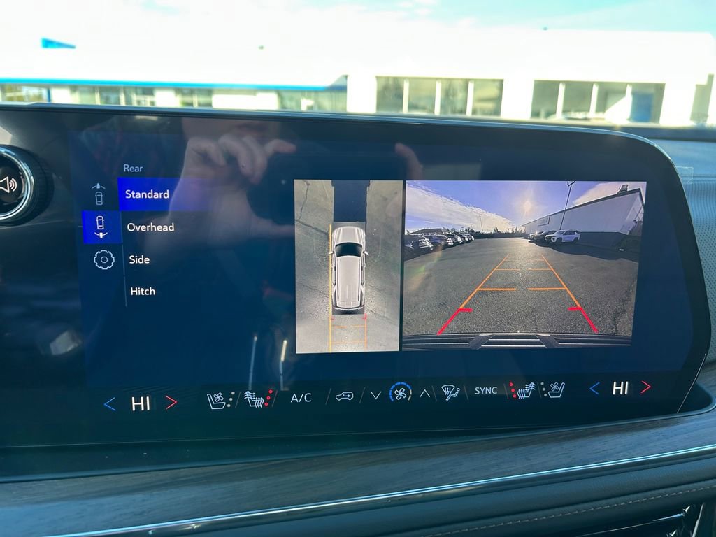 New 2026 Chevrolet Tahoe High Country w/ LPO, Illumination Package image 19