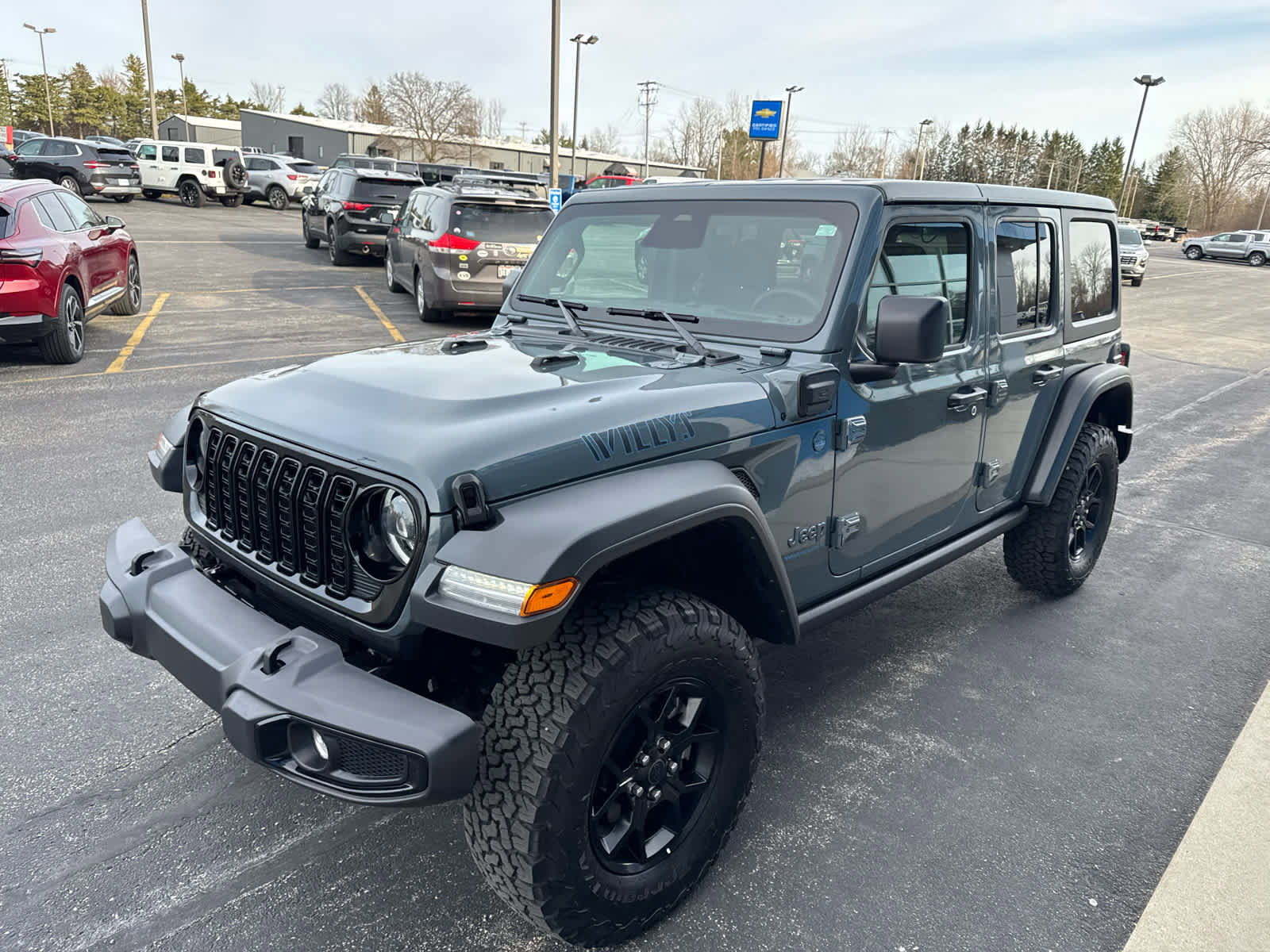 Used 2025 Jeep Wrangler Willys image 11