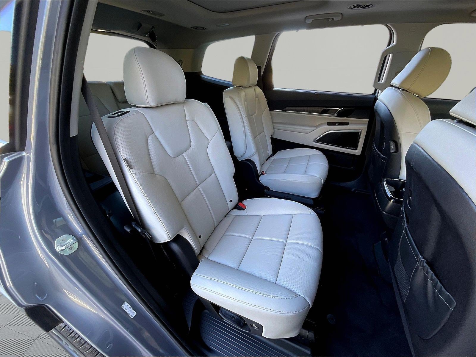 Used 2024 Kia Telluride SX FWD image 25