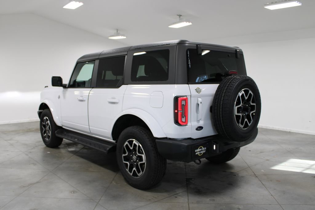 New 2025 Ford Bronco Outer Banks image 6