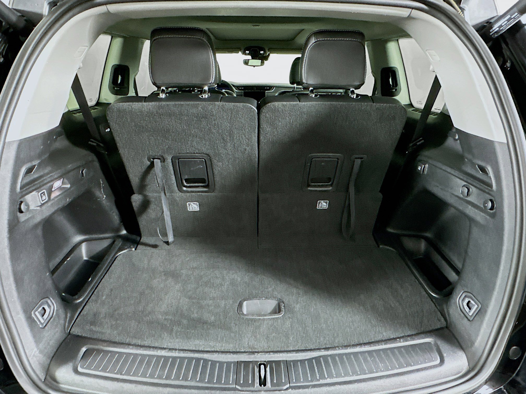 Used 2023 Jeep Grand Cherokee L Limited image 31