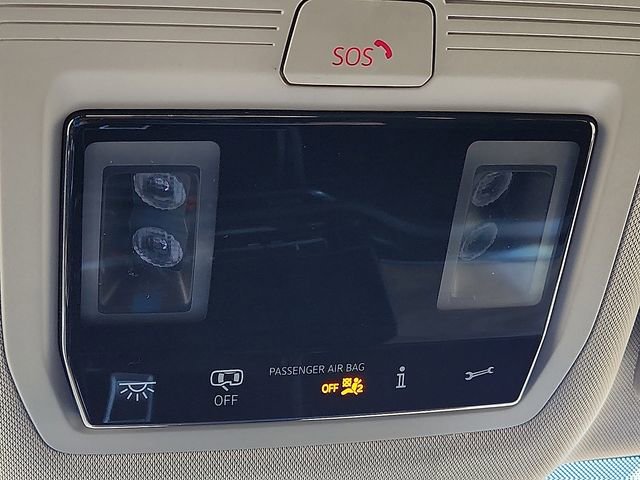 Used 2025 Volkswagen Atlas SE FWD image 22